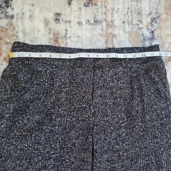 Katherine Barclay Black and white slightly stretchy ankle trousers size medium - Picture 12 of 13